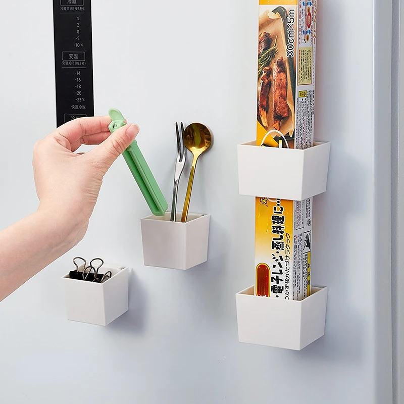 

Multifunctional Magnet Storage Box Refrigerator Side Door Can Be Combined With Small Objects To Organize Kitchen Accessories