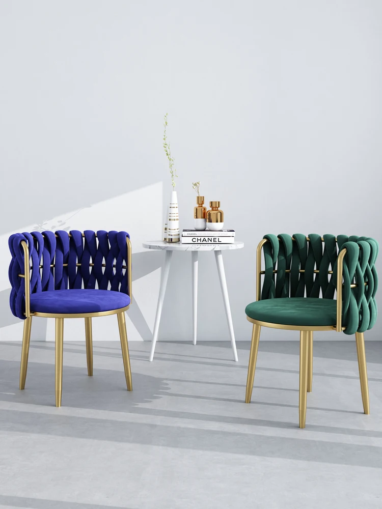 

Living Room Relaxing Veet Chair Modern INS Design Dining Chair Fashion Makeup Waiting Armchair Nordic Furniture