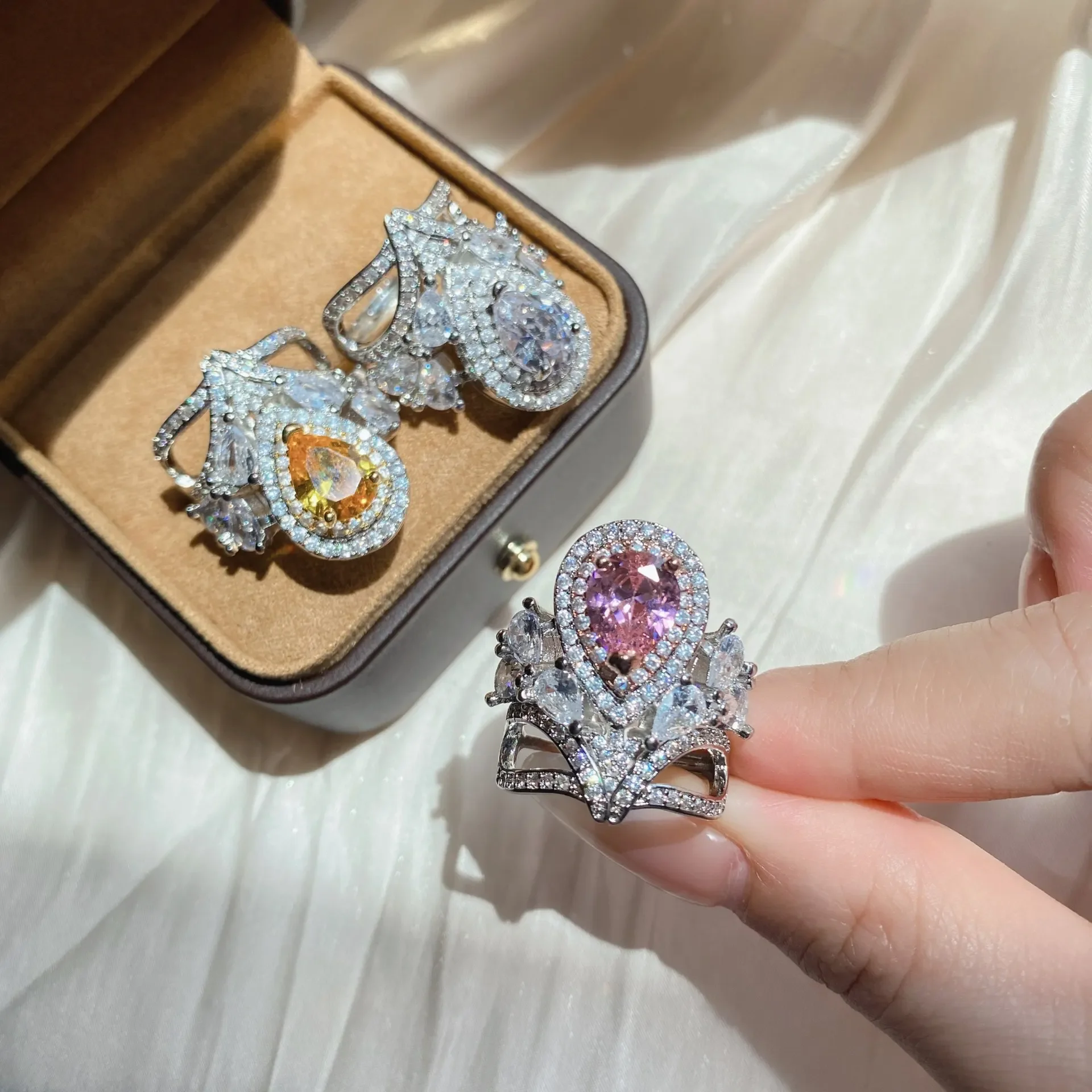 MDLTrendy модное кольцо в Европе и США с темпераментом инкрустированное бриллиантами