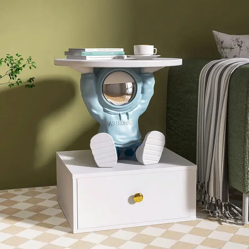 Прикроватный столик с астронавтом прикроватный в стиле Ins для спальни напольные