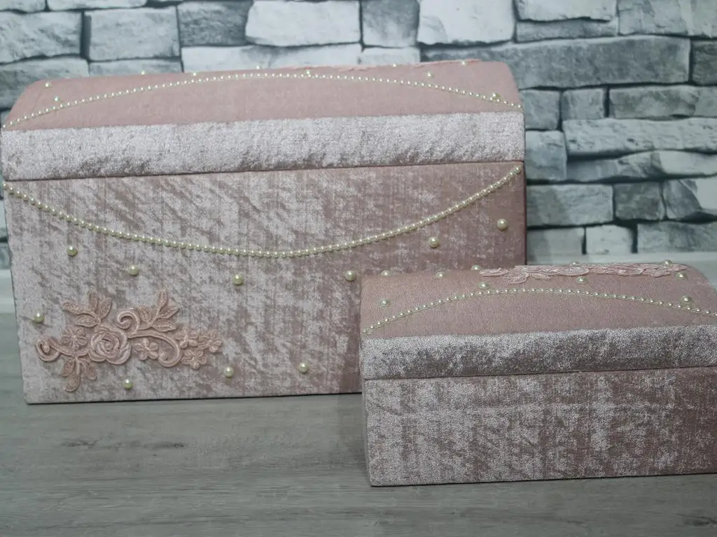 

Flat bombed 2-piece crate powder