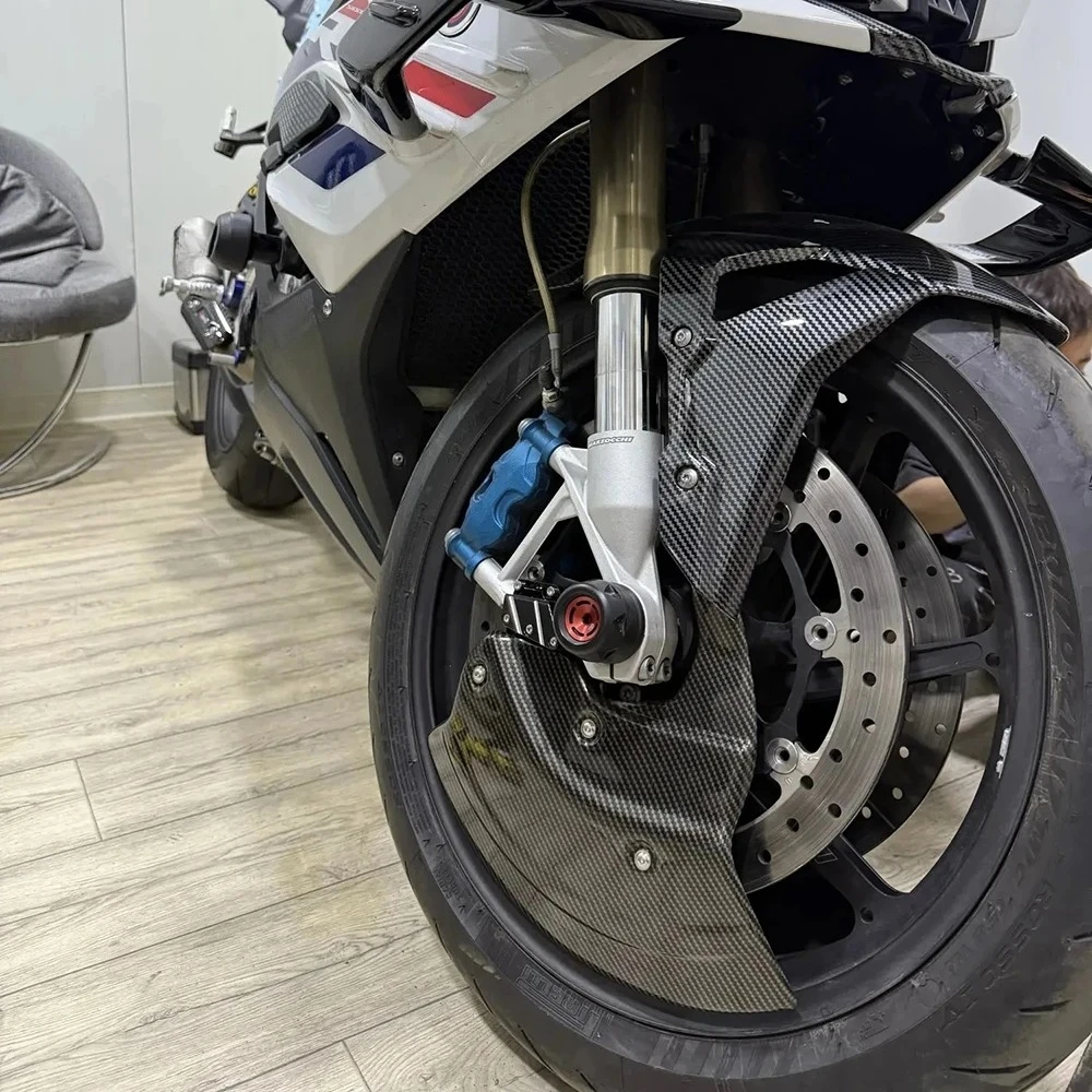 Фото Для BMW S1000R M1000R S1000RR M1000RR S1000XR 2019-2025: Защитная накладка на суппорт и тормозной диск из карбона №3