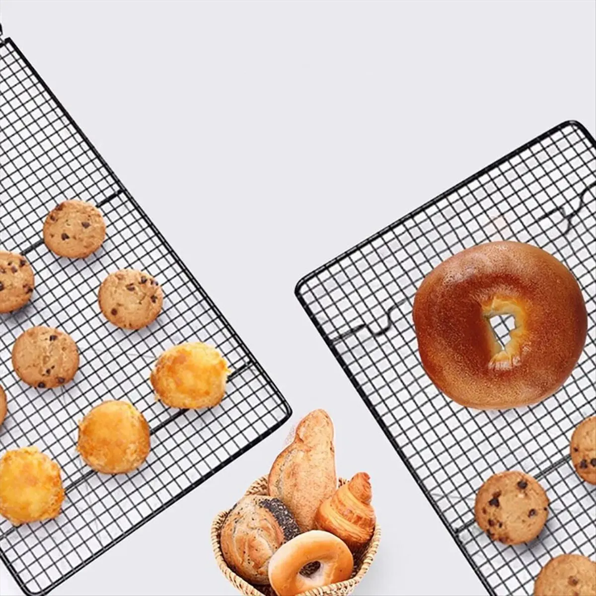 Фото KSOL Baking-Tools: Квадратная антипригарная сетка для охлаждения тортов и хлеба, 28x25.5x1.5см №1