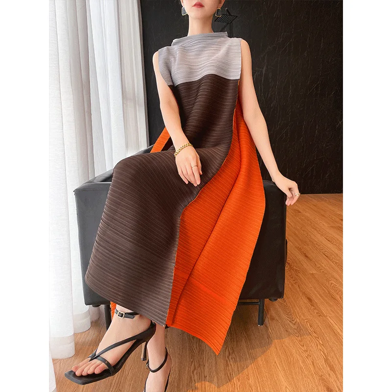 

Spring and summer new Miyake pleated organ color matching long skirt retro loose fashion pleated women's dress