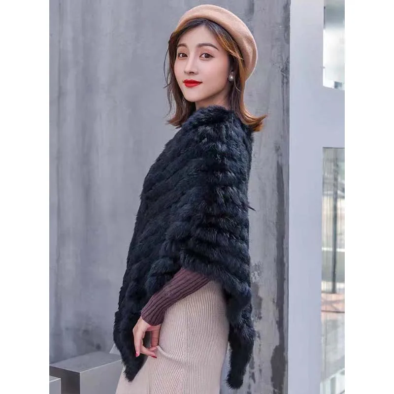 New Winter Solid Color Rabbit Fur Tassel Coat Women Fashion Warm Fur Coats Outerwear Fake Fur Shawl Knit Women Clothing