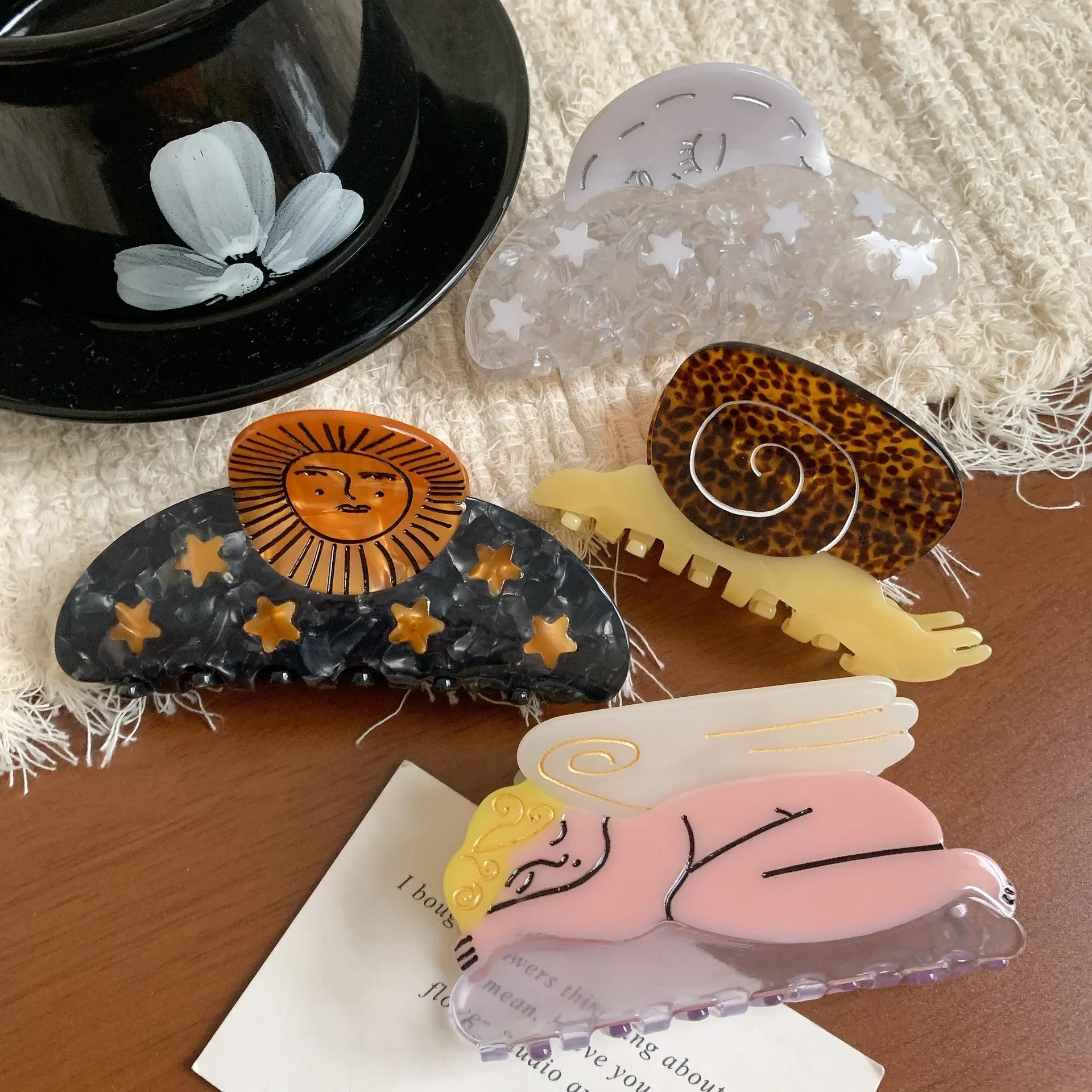 DS Французский стиль Подсолнух Ангел Улитка Ацетатный коготь для волос Светлые