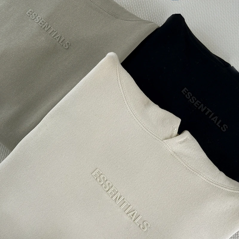 Рисунок 6 - Модный классический базовый свитшот с капюшоном