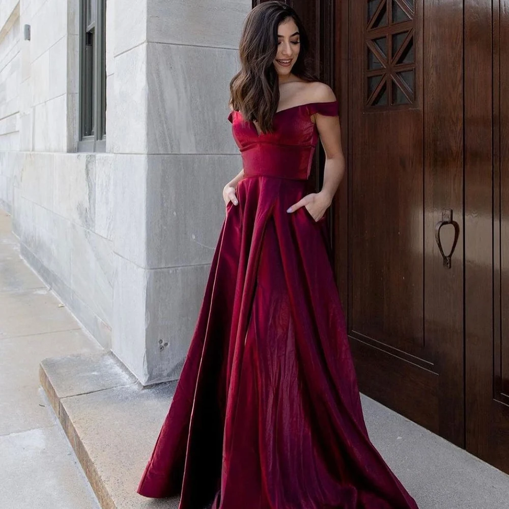 

Vintage Velvet Red Evening Dress For Woman Cap Sleeves V Neck Simple Mono Prom Gown Floor Length A Line Vestidos De Fiesta