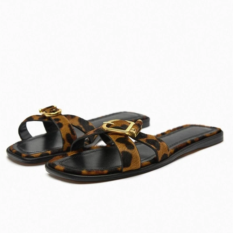 

Женские кожаные сандалии на плоской подошве, с принтом животных