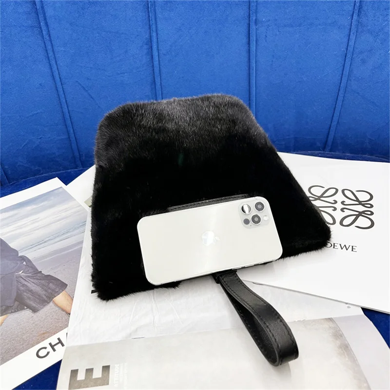 Women's European and American Fashion Fur Handbag Imported Mink Fur Bag Simple Large Capacity One Shoulder Oblique Straddle Bag