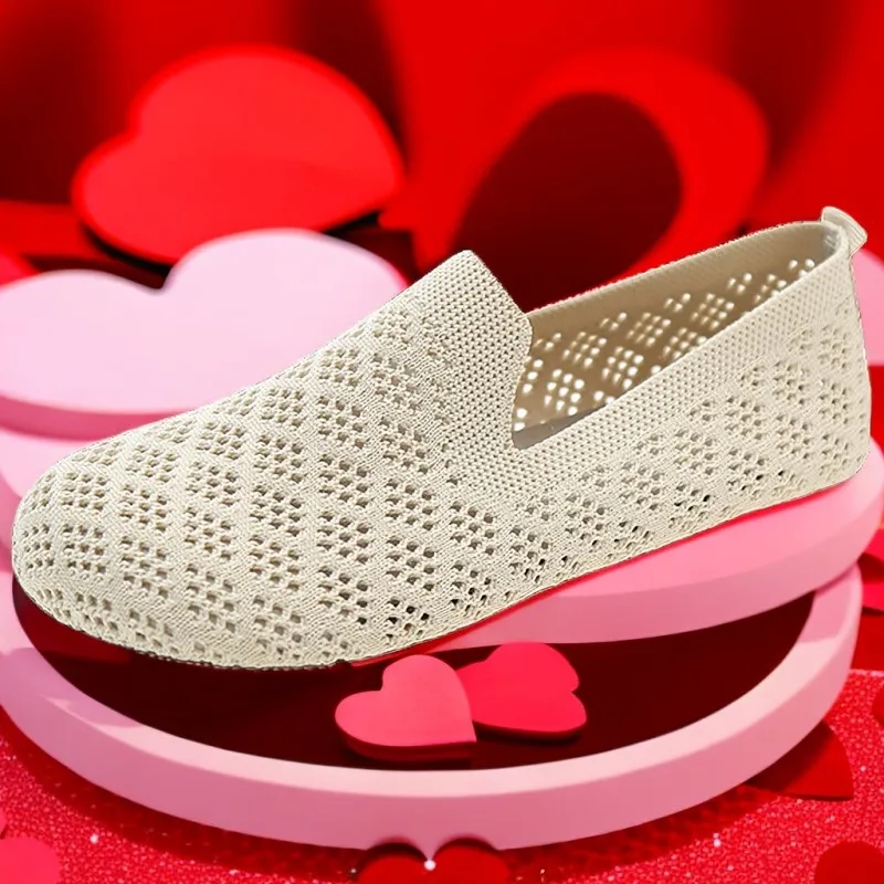 

Сандалии женские летние из дышащего материала, на мягкой подошве