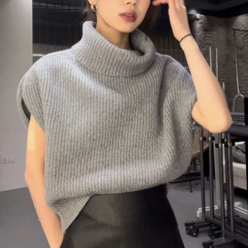 Водолазка свитер жилеты женские осенне-зимние пушистые вязаные топы без рукавов