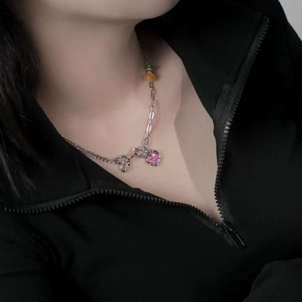 

Goth Pink Adjustable Shiny Y2K Women Necklace Vintage Exquisite Jewelry Korean Silvery Necklace Heart Pendant Chain