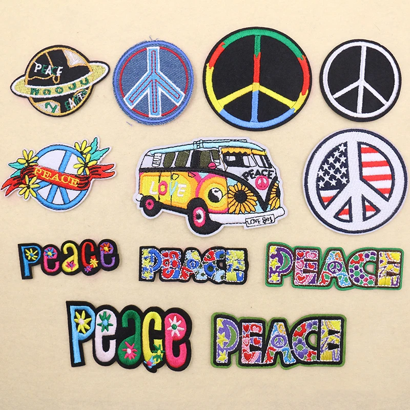 

Peace Love Series Sign Badge Embroidered DIY Apparel Clothes Stripe Iron on Patch Retro Hippie Appliques Decorative Accessories