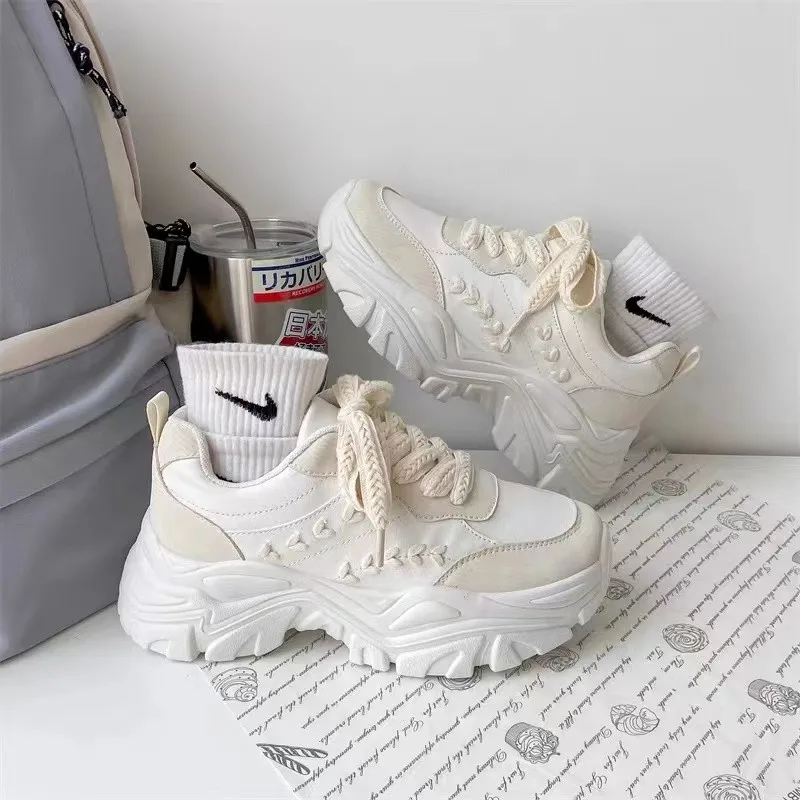 Женские кроссовки на массивной вулканизированной подошве брендовая обувь для