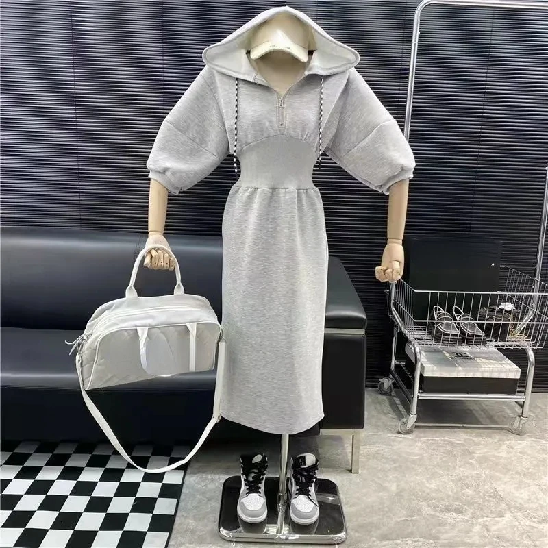 Корейское облегающее платье до середины икры с капюшоном женские повседневные