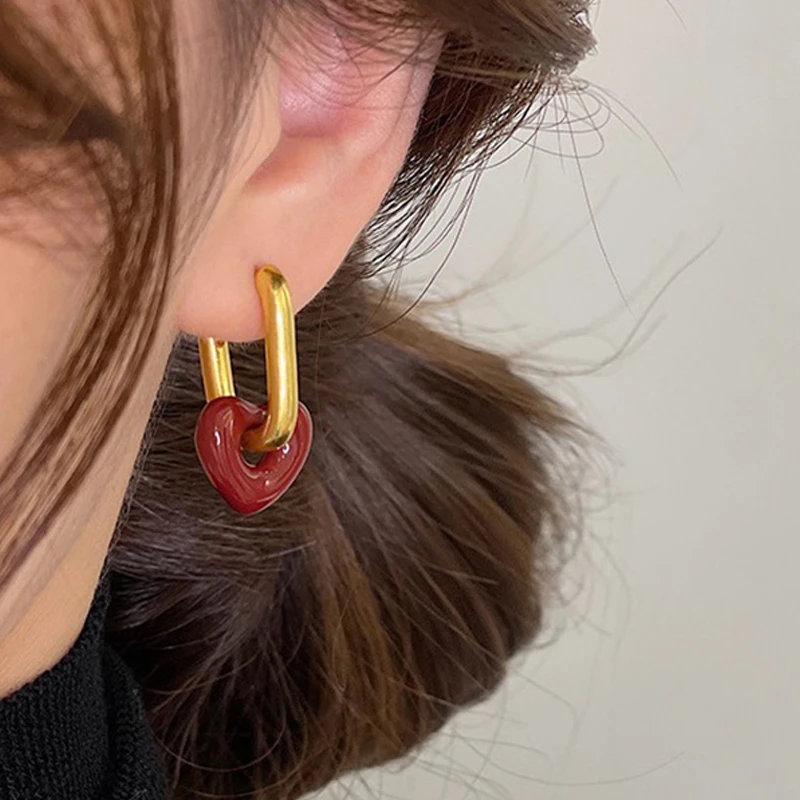 

Vintage Red Heart Earrings Gold Plated Earrings for Women Simple Dangle Earring for Lady Anniversary Jewelry Ornaments