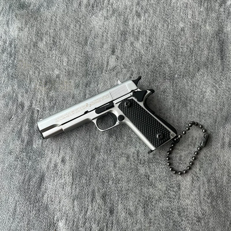 1 шт. 1:3 Mini M1911 пистолет игрушки миниатюрная модель брелок цельнометаллический