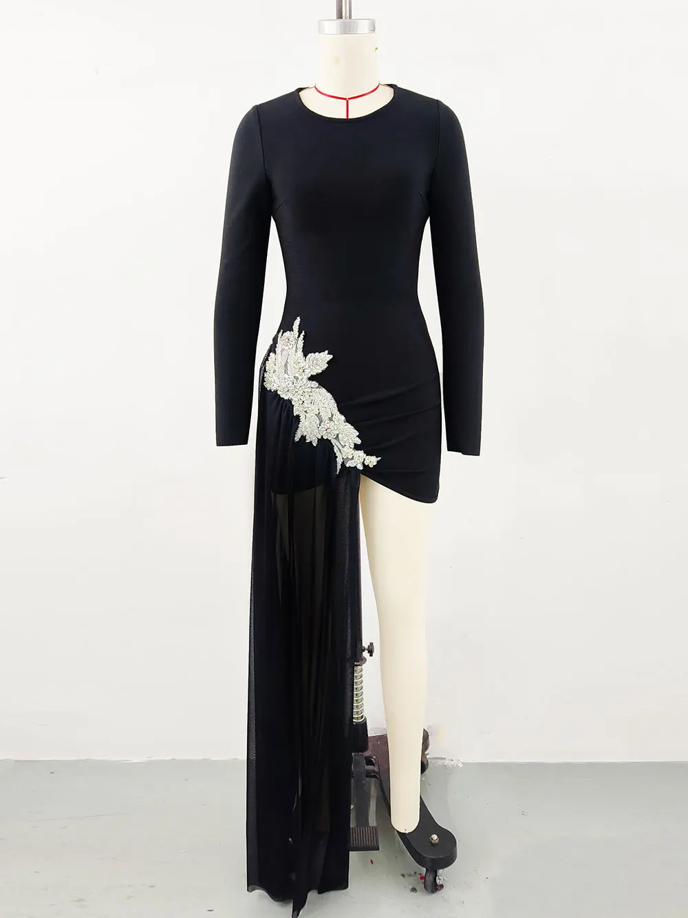 2024 сексуальные женские асимметричные платья с круглым вырезом и длинным рукавом