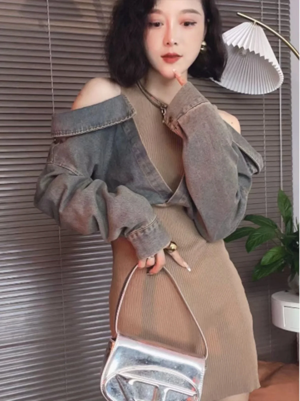 Имитация двух частей пэчворк открытые плечи джинс рубашка трикотажное платье