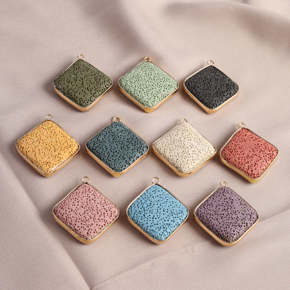 

Colorful Random Color Prisms Pendant Natural Volcanic Rock Charms for Jewelry Making Supplies DIY Women Necklace Earrings Charms