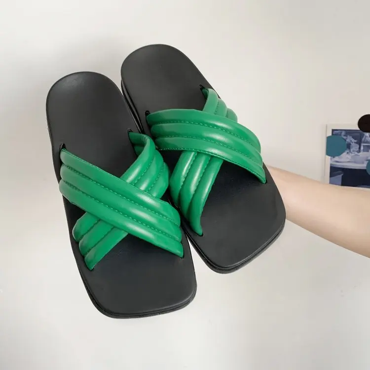 

Flat Shoes Female Slippers Women Summer Slides Fashion Platform Pantofle Low Luxury 2022 Soft PU Fabric Rubber Rome Shoes Ladies
