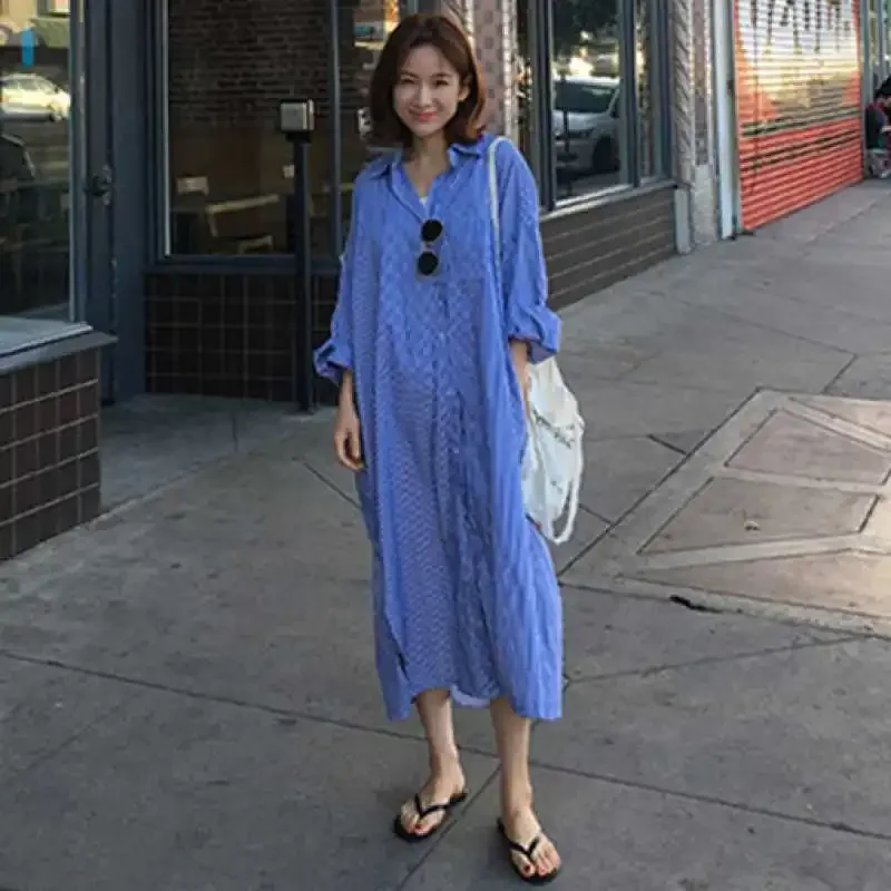 Летнее платье-рубашка свободного кроя с длинным рукавом повседневное удобное