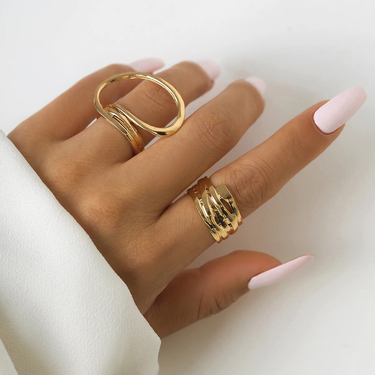 

Lacteo Punk Geometric Gold Color Rings for Women Jewelry On The Finger Exaggerated Metal Rings Set Vintage Party Wedding Gifts