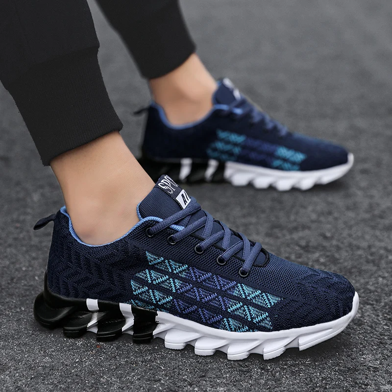 Ultra Light Men's Shoes 2023 New Men Running Shoes Breathable Outdoor Sports Shoes Comfortable Men Athletic Training Sneakers