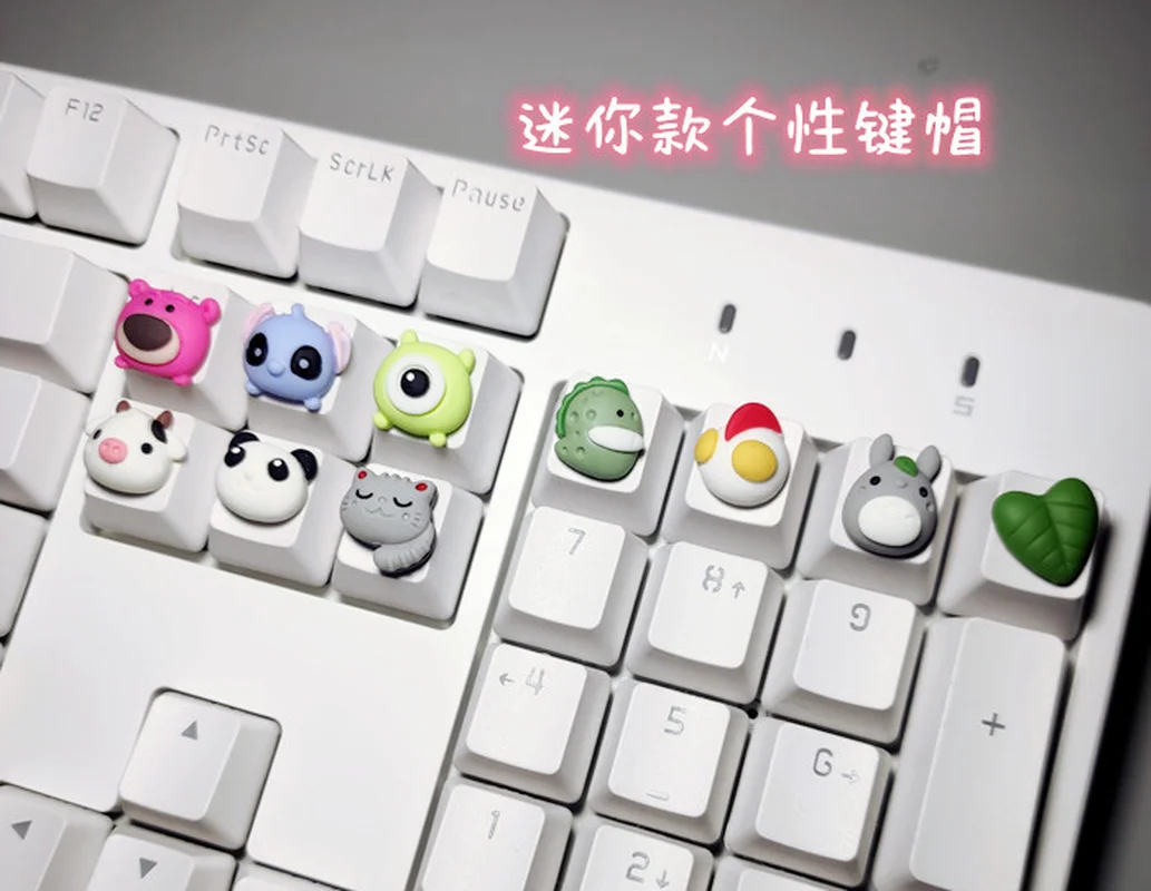 Personalized keycaps Cute Mini Kawaii R4 height cartoon pink white Custom Made keycaps for mechanical keyboards anime keycaps images - 6