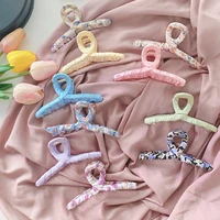 2pcs new sweet candy colors floral fabric winding large catch clip simple and fresh outing shark clip girl net red hair clip