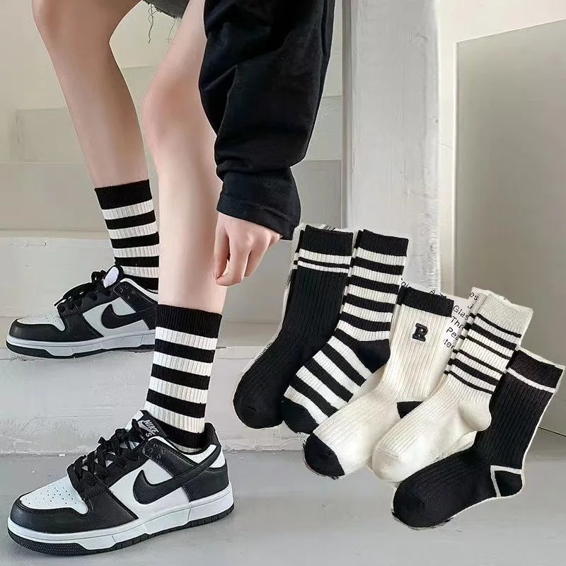 

Kawaii Socks Women Socks Autumn Simple Casual Black White Striped Pile Socks for Girls Breathable Middle Tube Bear Cotton Soft