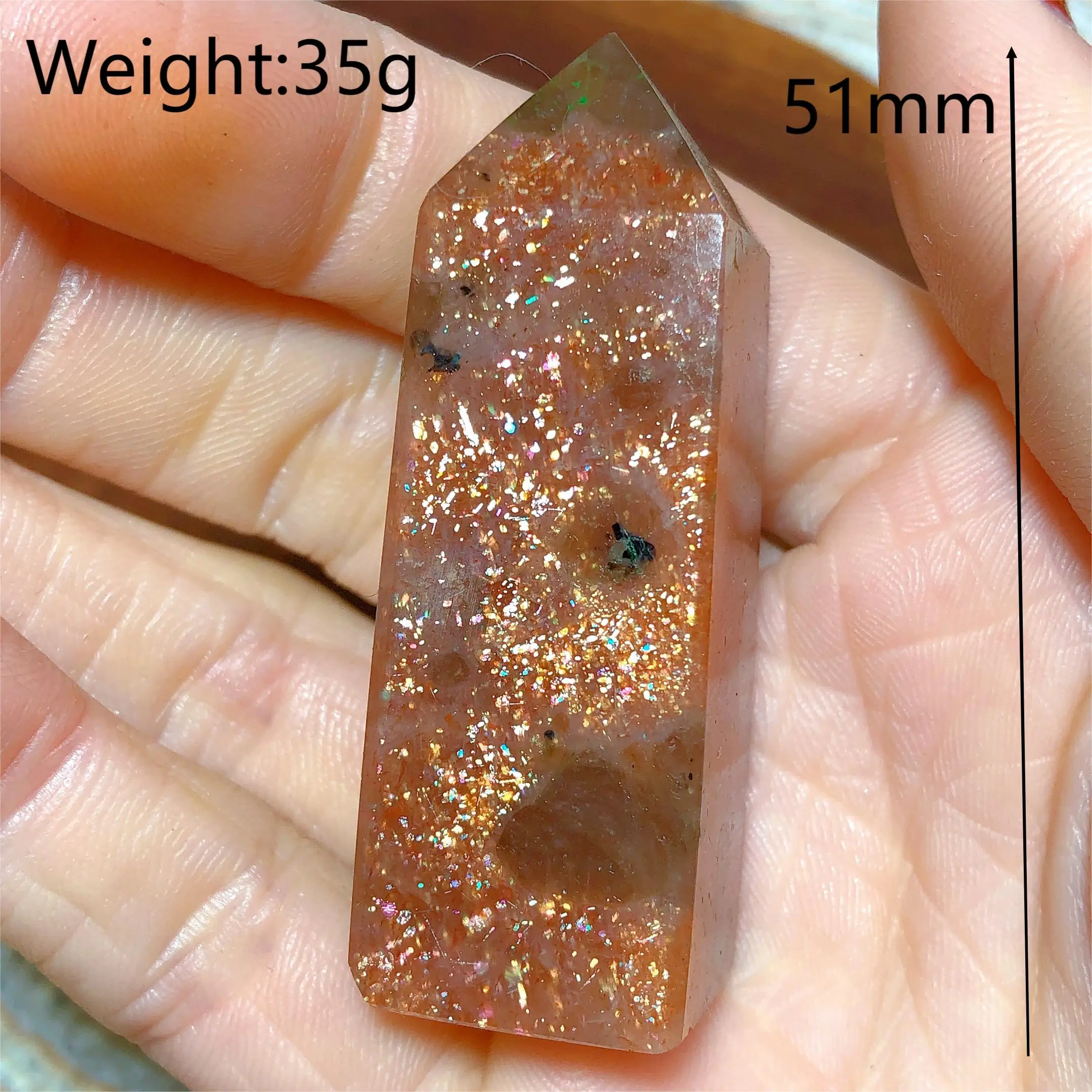 

Радужный Sunstone башня