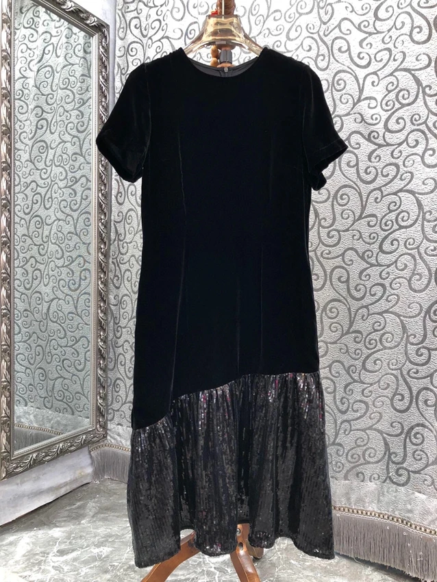 2023 new women's fashion short-sleeved round neck short-sleeved velvet splicing sequined hem skirt simple dress 0702
