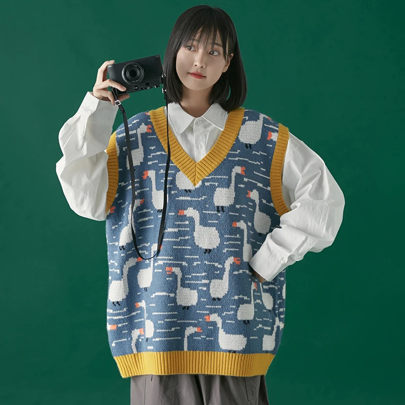 

Korean Fashion Women Sweater Vest Duck Jacquard Jumpers 2021 Winter Knitted Sleeveless V-neck Sweet Sweaters Girl Chic Pullover