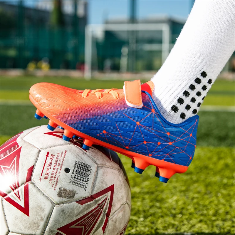 Original Soccer Shoes For Kids Outdoor Durable Children Football Shoes Turf Futsal Soccer Cleats Boys Long Spikes Sneakers Girl