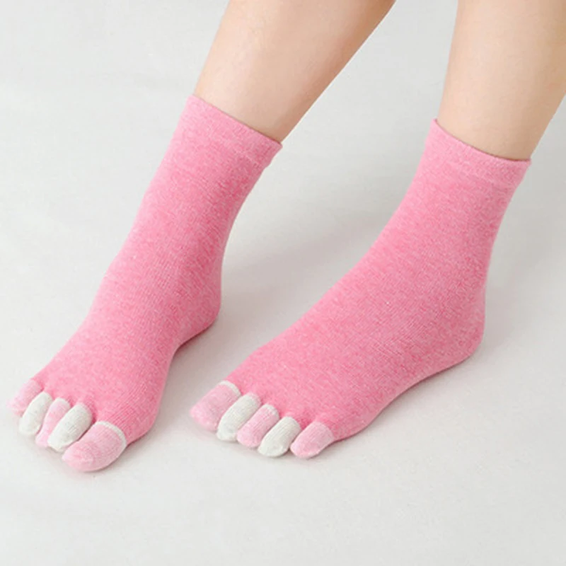 

1 Pair women's Solid 5 Finger Socks Spring And Autumnwinter Candy Color Medium Tube Socks Five Toe Socks Korean Split Toe Socks