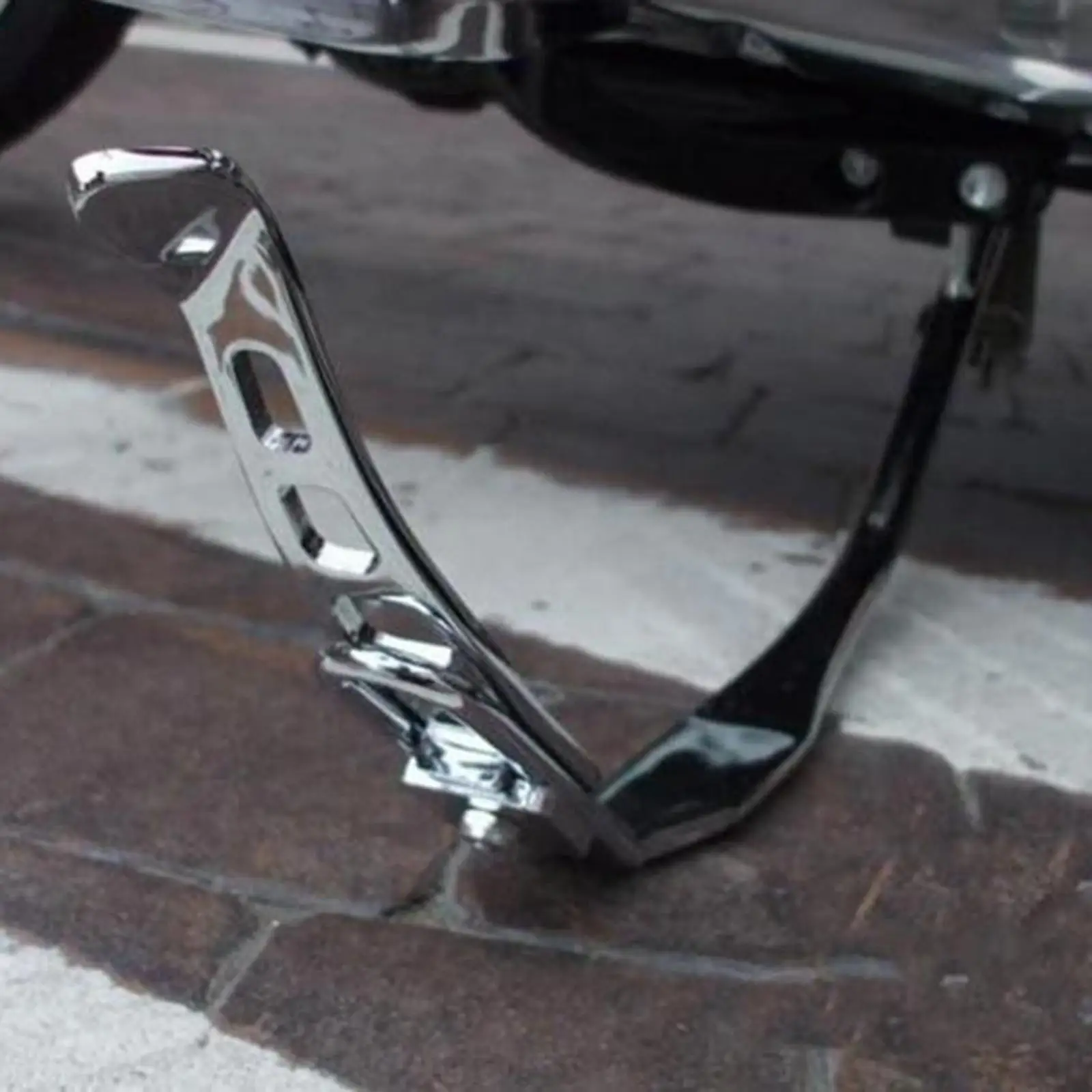 

Motorcycle Rear Kickstand Extension For FLD 2012-2013 Silver