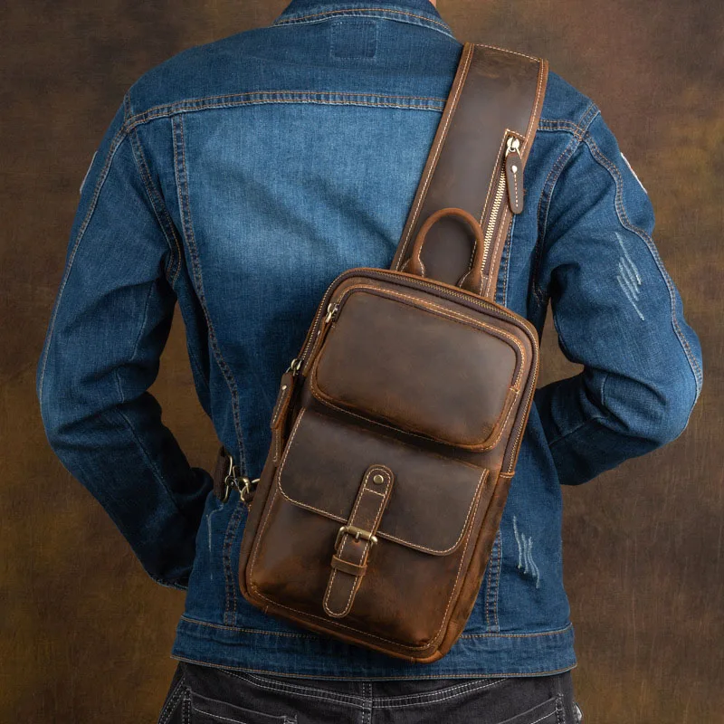 

AETOO Genuine Leather Men's Chest Bag Vintage Cow Leather Casual Crossbody Bag Travel Hiking Sling Shoulder Bags Handbag