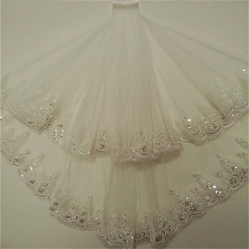 

Pretty Women Wedding Veil with Comb White Ivory Two Layers Bridal Lace Appliques Sequins Hair Accessories 2023