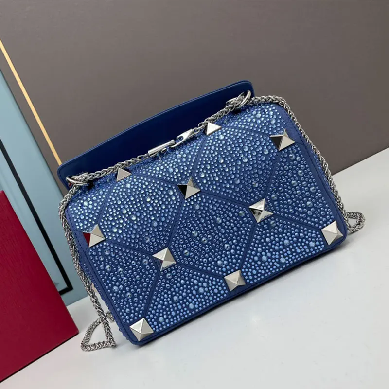 2023 Mini New Style Ladies Bag High Quality Crystal Small Square Bag Womens Chain Handbag Fashion Double Shoulder Crossbody Bags
