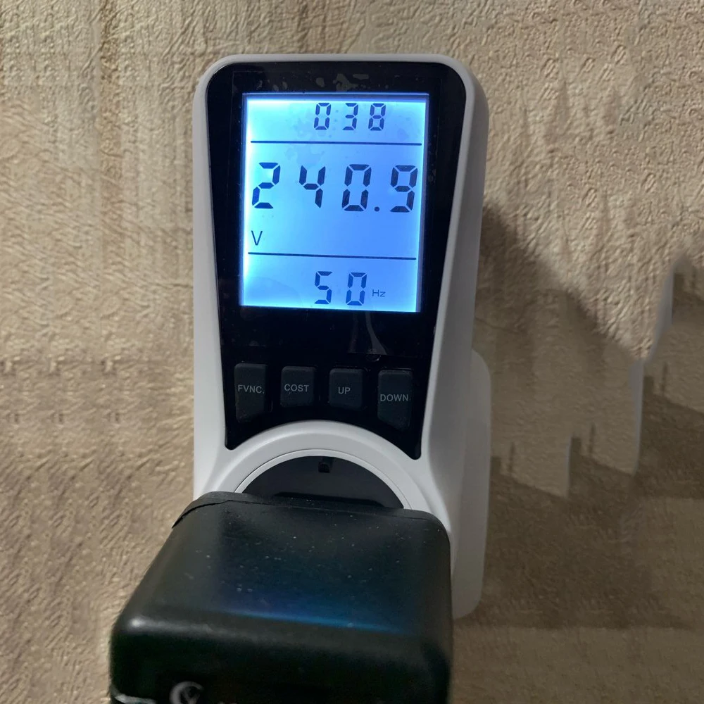 

AC цифровой счетчик мощности, ЖК-счетчик энергии, монитор мощности, киловатт мощность, AMP напряжение, ЕС/США/Великобритания/AU/FR/DE/BR вилка