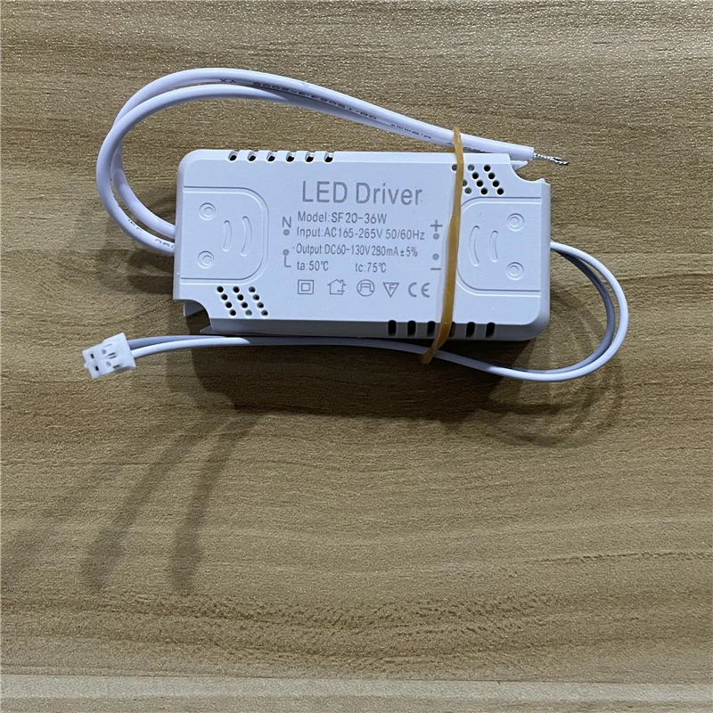 

Трансформатор TEAEGG для LED освещения 8-24Вт AC165-265V