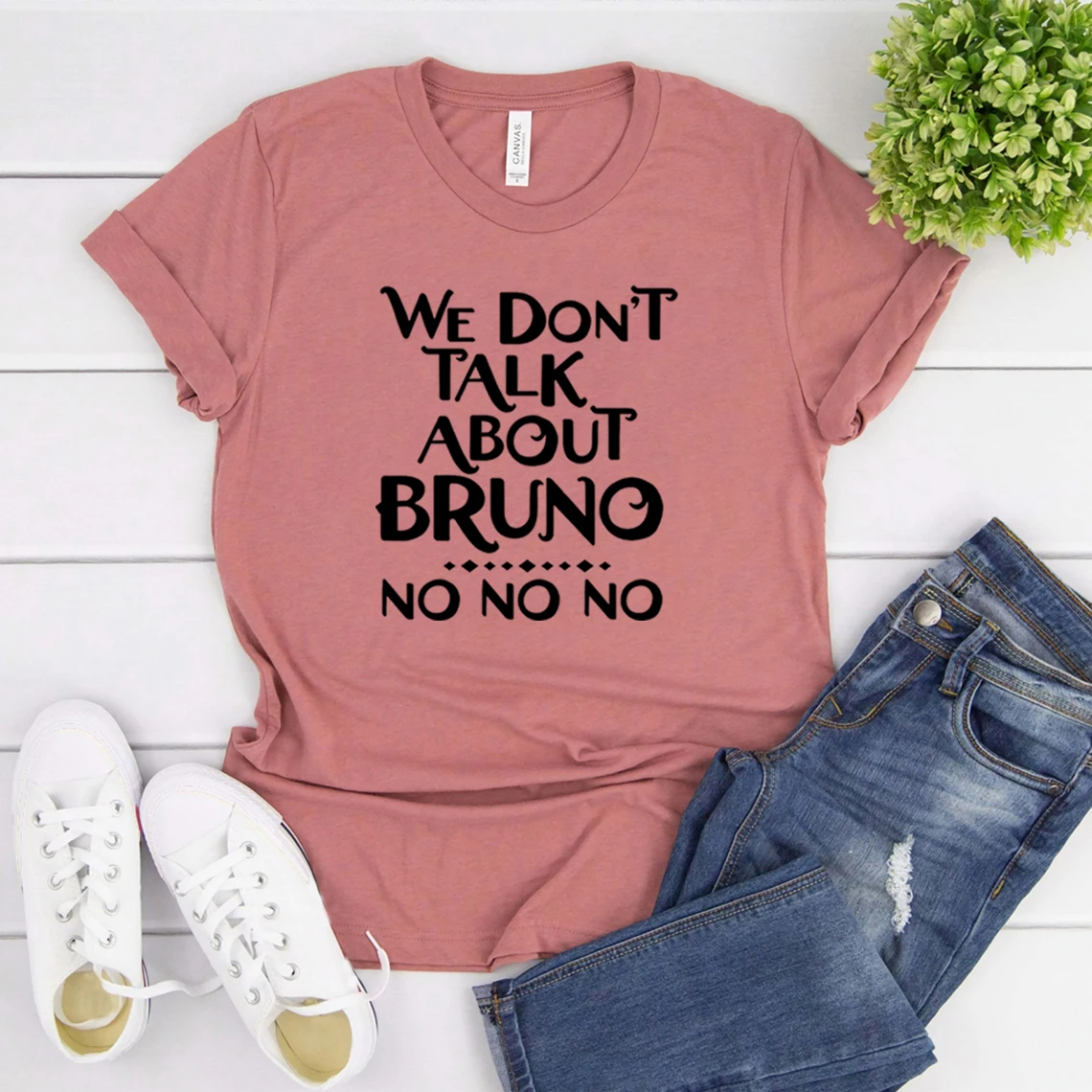 Футболка Мы не говорим о Бруно забавная футболка Энканто графические футболки