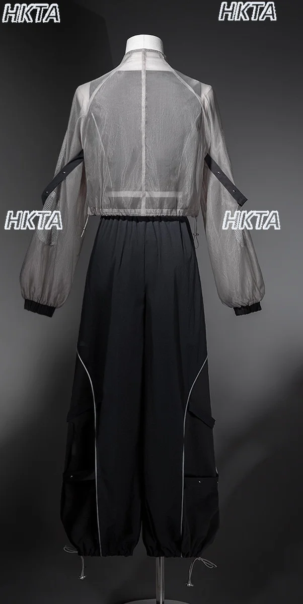 Фото Комплект для женщин: летняя куртка в стиле Dark Subculture Y2K Lolita, функциональная, двухмерная, готическая, крутая, свободного кроя, и контрастные широкие брюки. №3