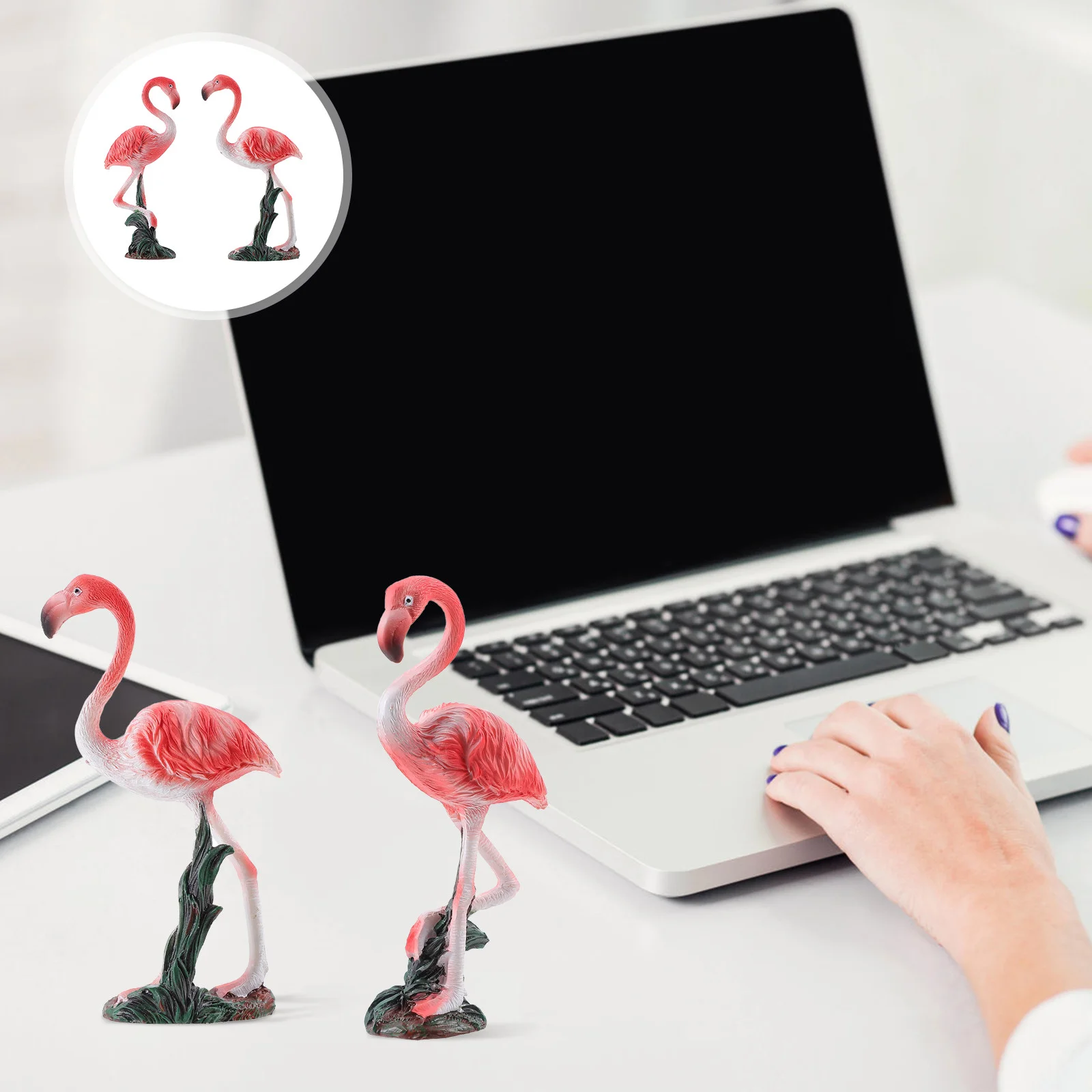 

2PCS Creative Decorations Resin Figurine Garden Ornament