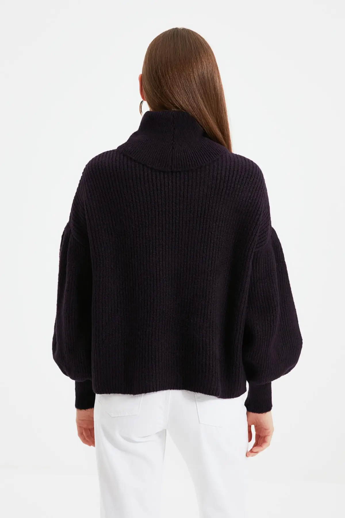 

Trendyol Turtleneck Knitwear Sweater TWOAW22KZ0273