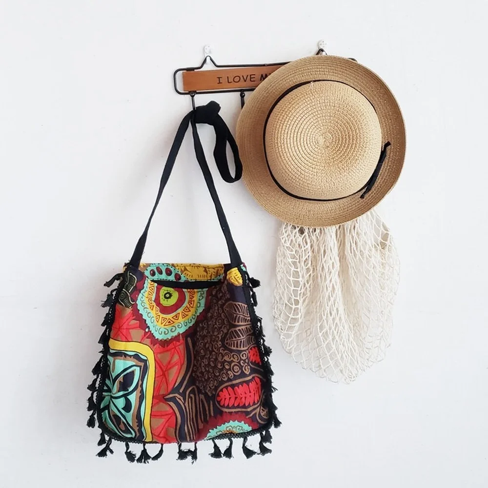 

New Retro Literary Bohemian Canvas Bag Ethnic Style Tassel Bag Diagonal Bag Ladies Shoulder Bag Portable Lipstick Bag