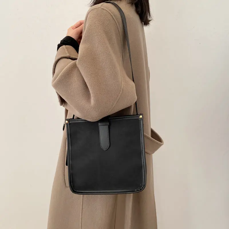 

Crossbody Bags for Women Shoulder Bags Women Tote Bag Designer Bags Handbag Fashion New High Capacity Zipper PU Leather