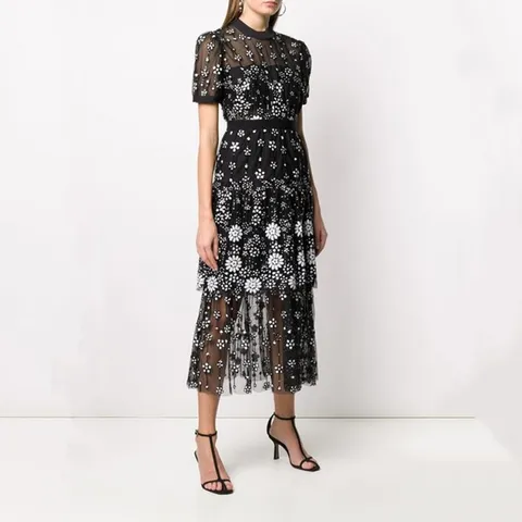 New Women Luxuriy Embroidery O Collar Lace Midi Party Dresses Vintage Elegant Sheer Layered Lace Summer Casual Robes Dress